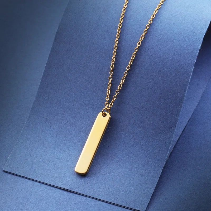 ROMAN STYLE COMMUTE GEOMETIC NECKLACE