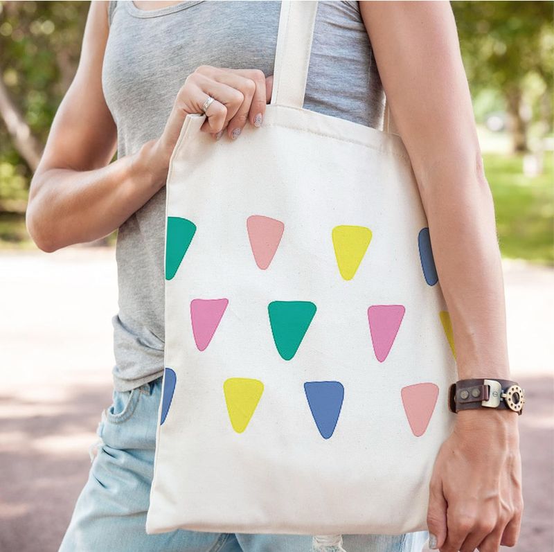 CUSTOMIZABLE TOTE BAG