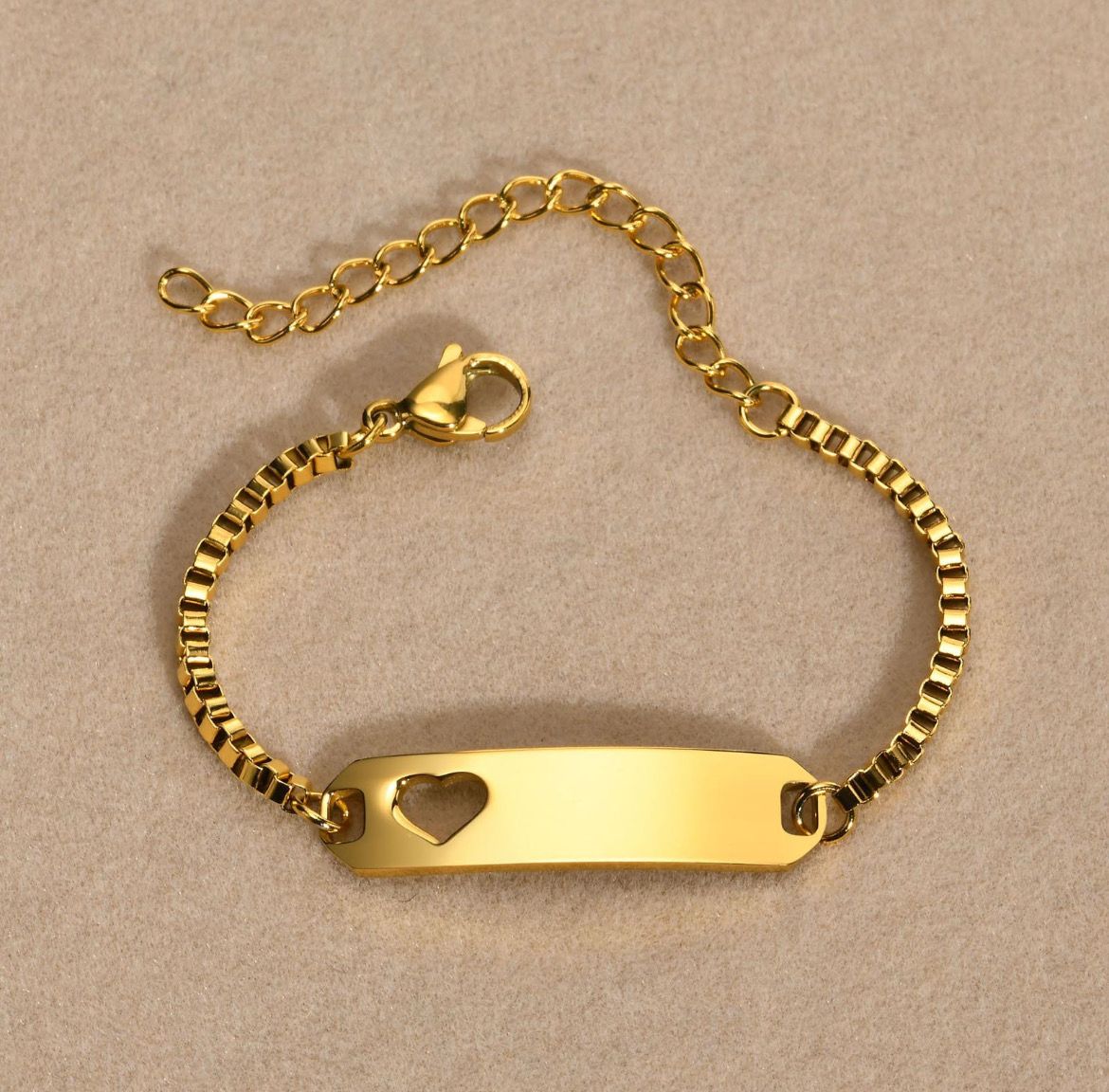 ENGRAVABLE HEART BABY BREACELET