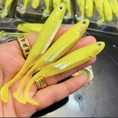 Custom Flash Foil 3.9” Soft Chartreuse Shiners. 10pcs/pack