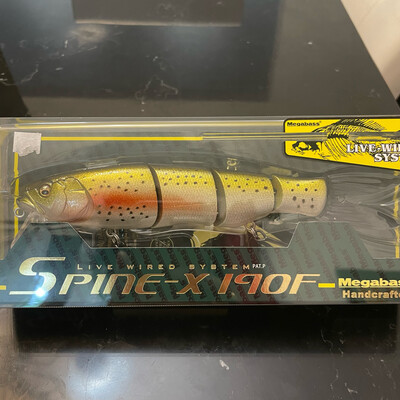 Megabass Spine-X 190F GLX Rainbow