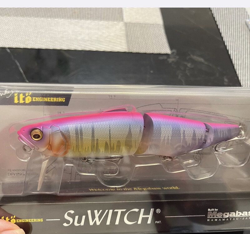 Megabass SuWitch Pink Back Frozen Hasu 137mm 1-1/8oz