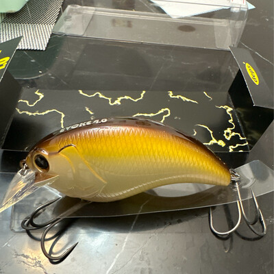 Deps Evoke 4.0 2oz, Approx 4” (100mm) BIG JDM Crankbait. #03, NIP
