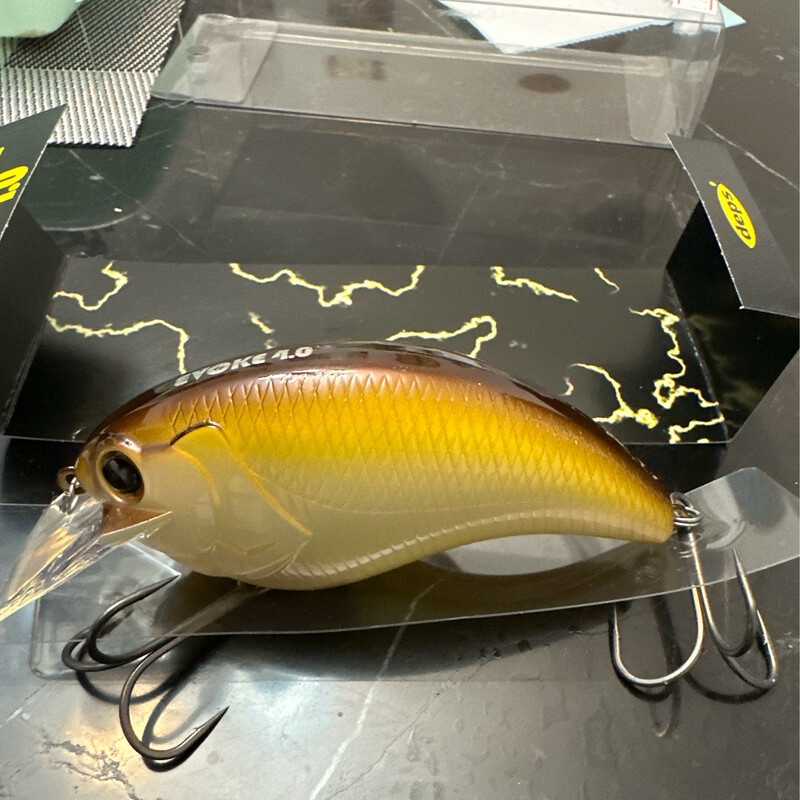 Deps Evoke 4.0 2oz, Approx 4” (100mm) BIG JDM Crankbait. #03, NIP