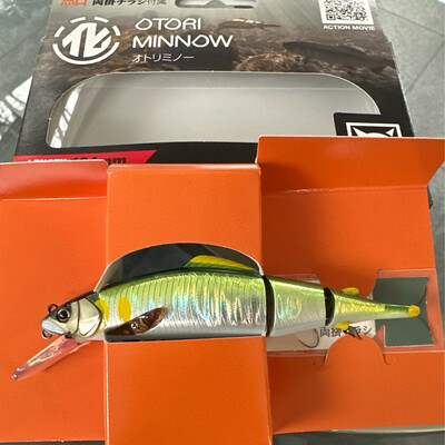 Jackall Otori Minnow 104 10.8g Floating Type Rainbow Ayu