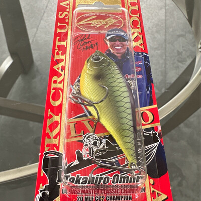 Lucky Craft LV RTO-150 Sinking 2.5" 1/2oz T-Rex Lipless Crankbait