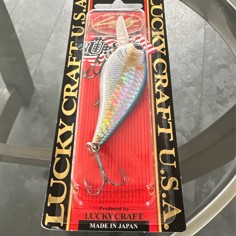 Lucky Craft KJ Flat 1.5 Floating 2-1/2" 3/8oz MS American Shad