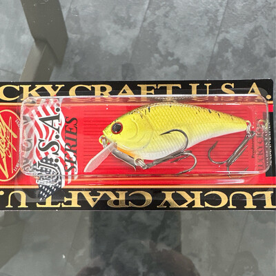 Lucky Craft KJ Flat 1.5 Floating 2-1/2&quot; 3/8oz Pineapple Shad