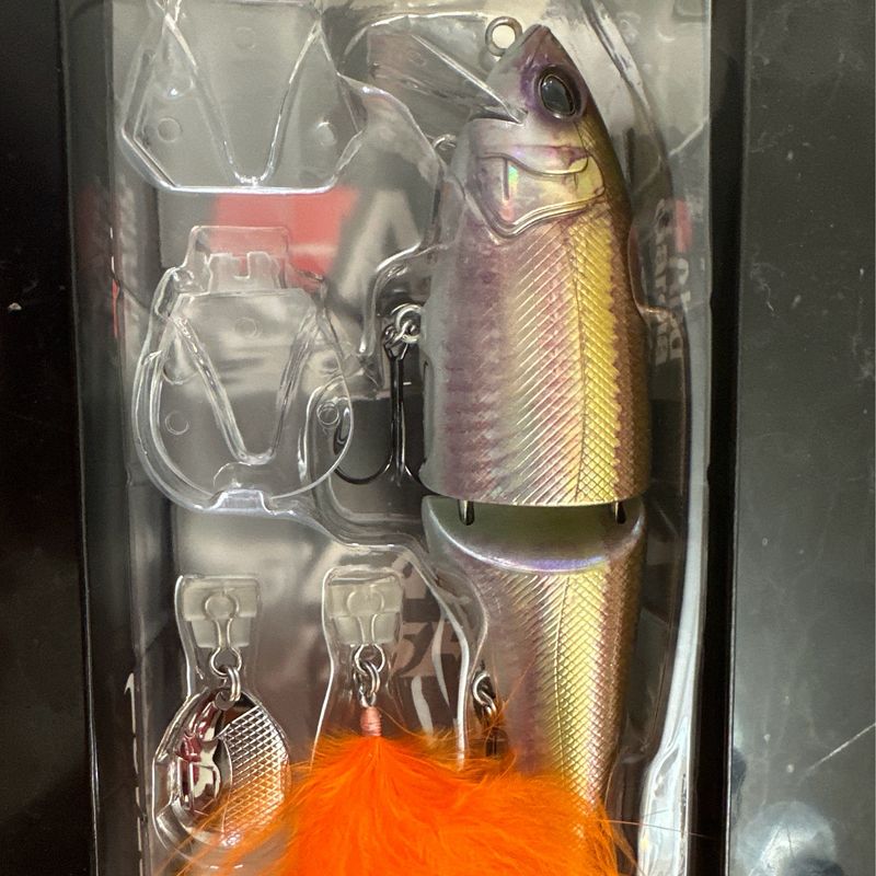 Abu Garcia Beast 175F Holo Real Wakasagi 6.9” 1.9oz, Glidebait/Swimbait, 3 Lips 3 Tails And Thick Plastic Abu Zipper Bag