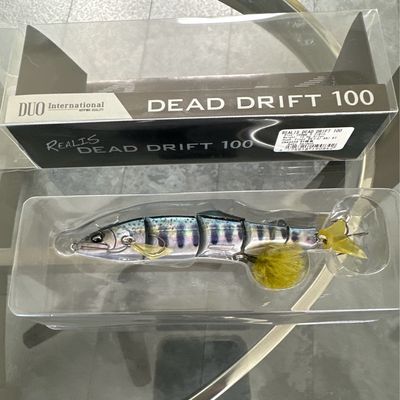 DUO Realis Dead Drift 100 Baby Salmon 3-7/8in 3/7oz