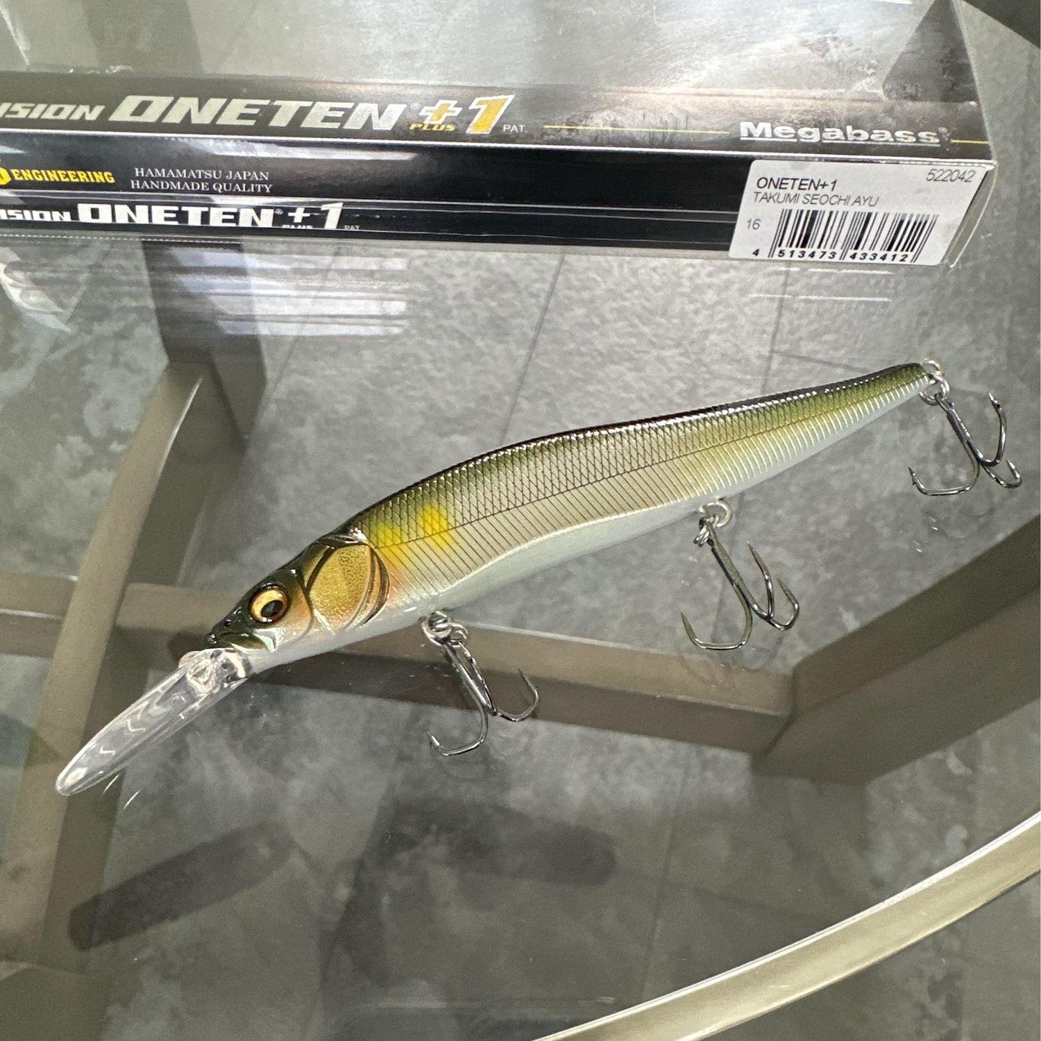 Megabass Vision Oneten+1 Takumi Seochi Ayu 110.5mm 1/2oz 2.2m Suspend Type