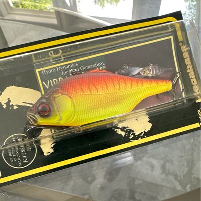 Megabass Vibration X Ultra Aka Tora Lipless Crankbait