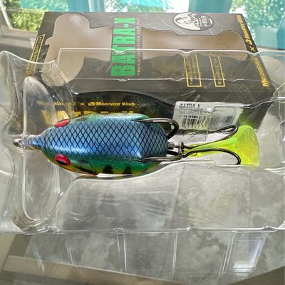 Megabass Batra-X GLX Peacock 51.0mm 5/8oz