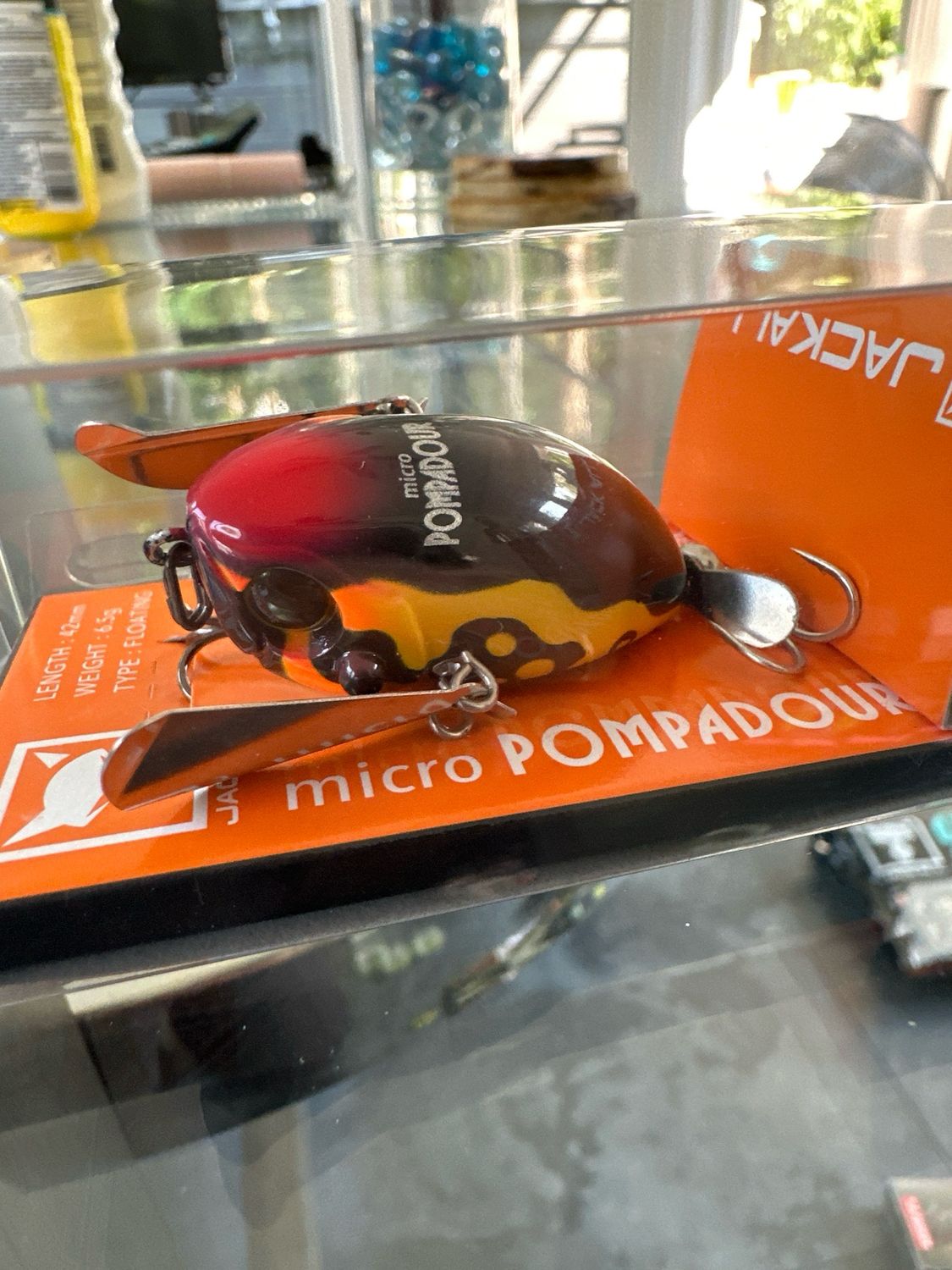 Jackall Micro Pompadour Topwater Noisy Bait Makkuro Dokugaeru