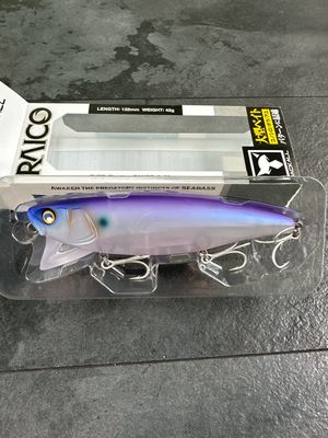 Jackall Raico 132F Saltwater Predators &amp; Salmon Lure. Clear Water Pearl. 132mm (approx 5.2”) 1.5oz. 0-2’ Depth. NIP