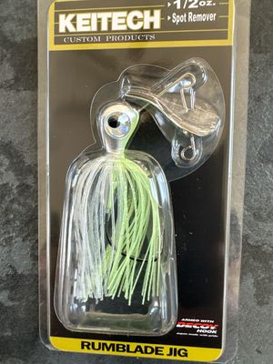 Keitech Rumblade. Keitechs Entry Into Chatterbait Market. 1/2oz Spot Remover. Silver Blade. NIP