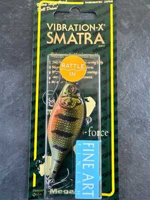 Megabass Vibration X SMATRA Rattle In #3 FA Peacock 64.5mm 1/2oz