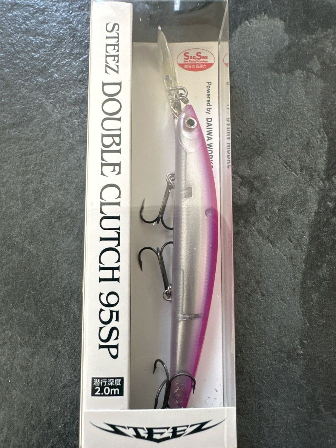 Daiwa Steez Double Clutch 95SP Jerkbait IP Pink 95mm 8.6g Hook#7