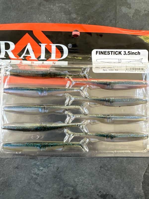 Raid Japan Finestick 3.5inch #042 Dark Cinnamon Shad 9pcs/pack