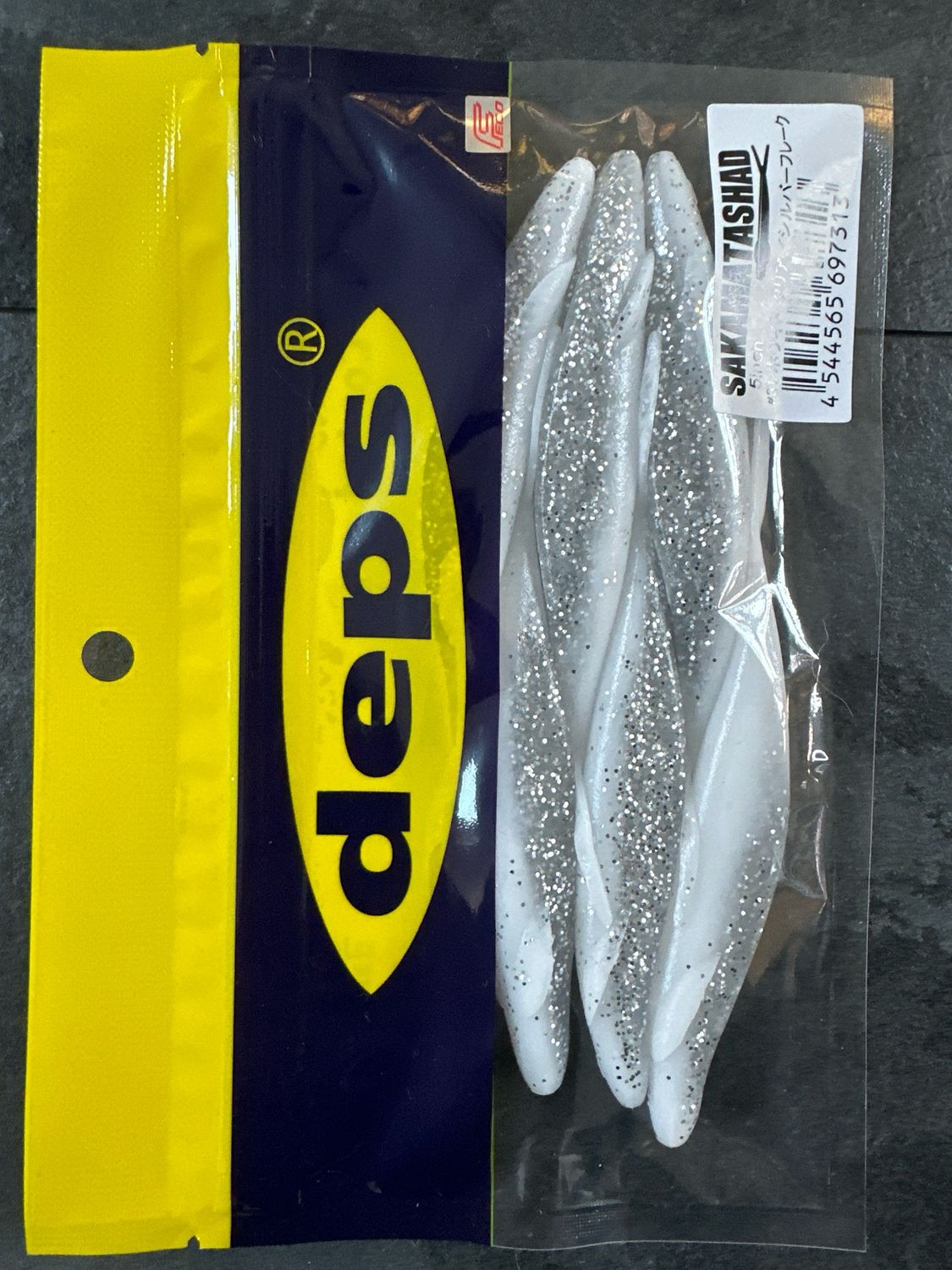 Deps Sakamata Shad 5” White Pearl Silver Glitter. 6 Baits Per Pack. Fresh And NIP