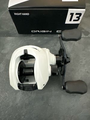 13 Fishing Origin C Baitcasting Reel 8.1:1 Right Hand