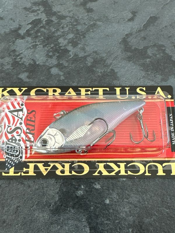 Lucky Craft LV-max500 S Silver Cheek Ghost Minnow 3&quot; (75mm)/ 3/4oz Sinking