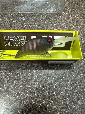 Raid Japan Level Crank Mid. Smoke Gill, 59.5mm 3/8oz. 1-1/2-2 Meter Diver (5-7’). NIP
