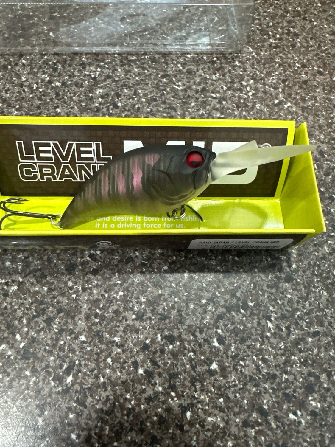 Raid Japan Level Crank Mid. Smoke Gill, 59.5mm 3/8oz. 1-1/2-2 Meter Diver (5-7’). NIP