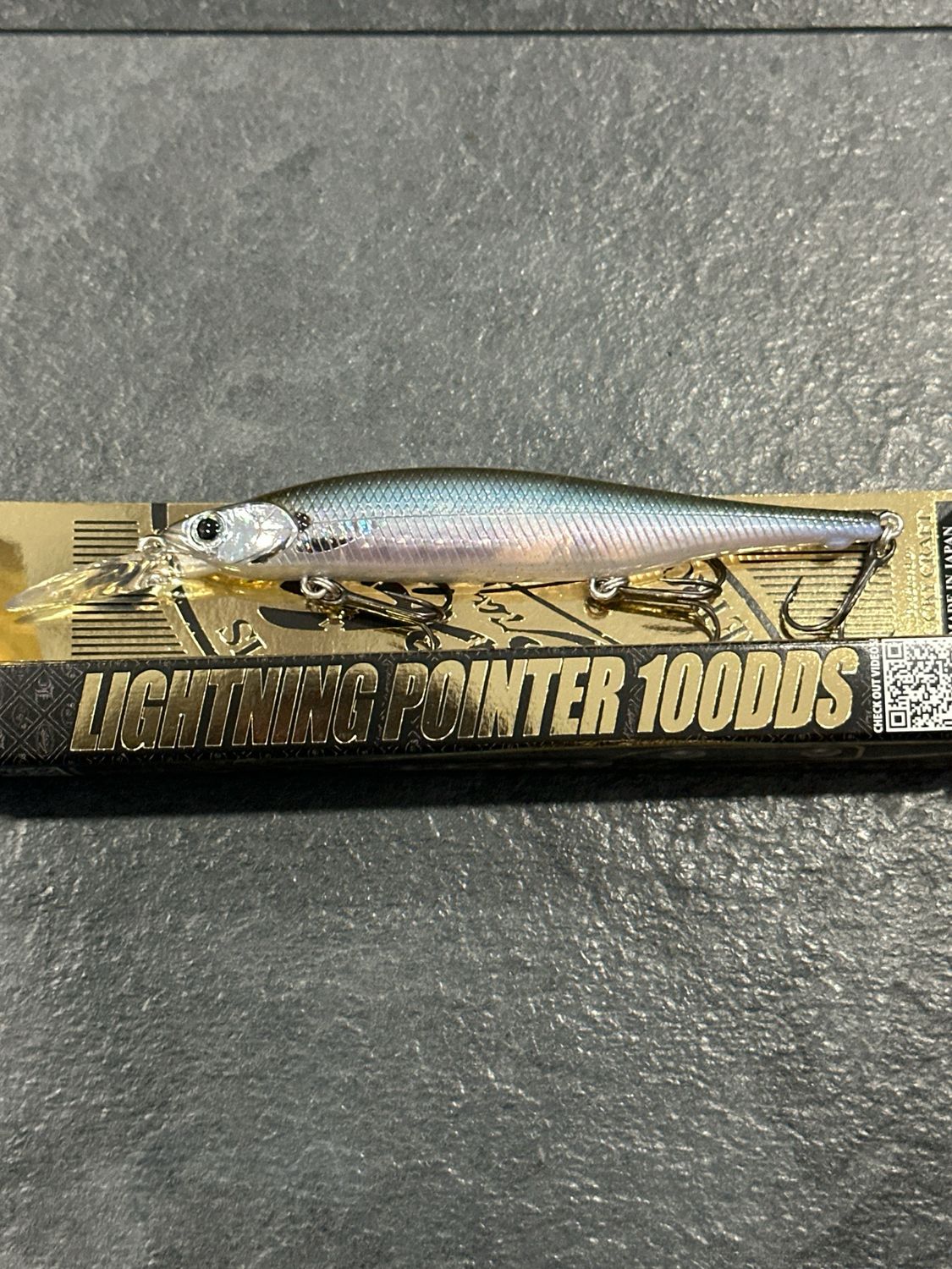 Lucky Craft Lightning Pointer 100DDS Silver Cheek Ghost Minnow. 4” Jerkbait 3/8oz Made In Japan. 7’ Diver. NIP