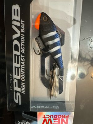 Jackall Speed Vib New Product 5g 42mm Reaction Black Gill, JDM Sinking Lipless. NIP