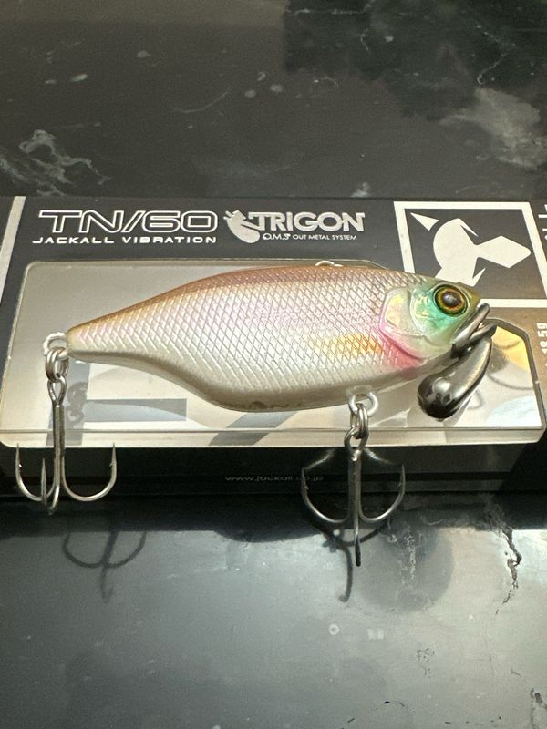 Jackall TN60 Trigon Deadly Pearl, 60mm 18.5g. Great Color. NIP