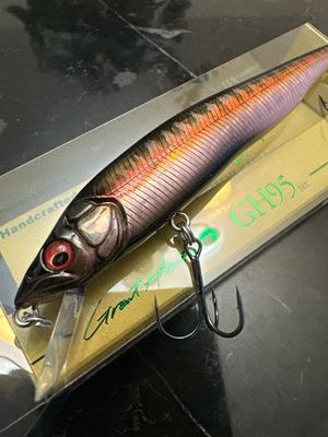 Megabass GH95 #10 LZ Autumn Halation 95mm 11g Suspend