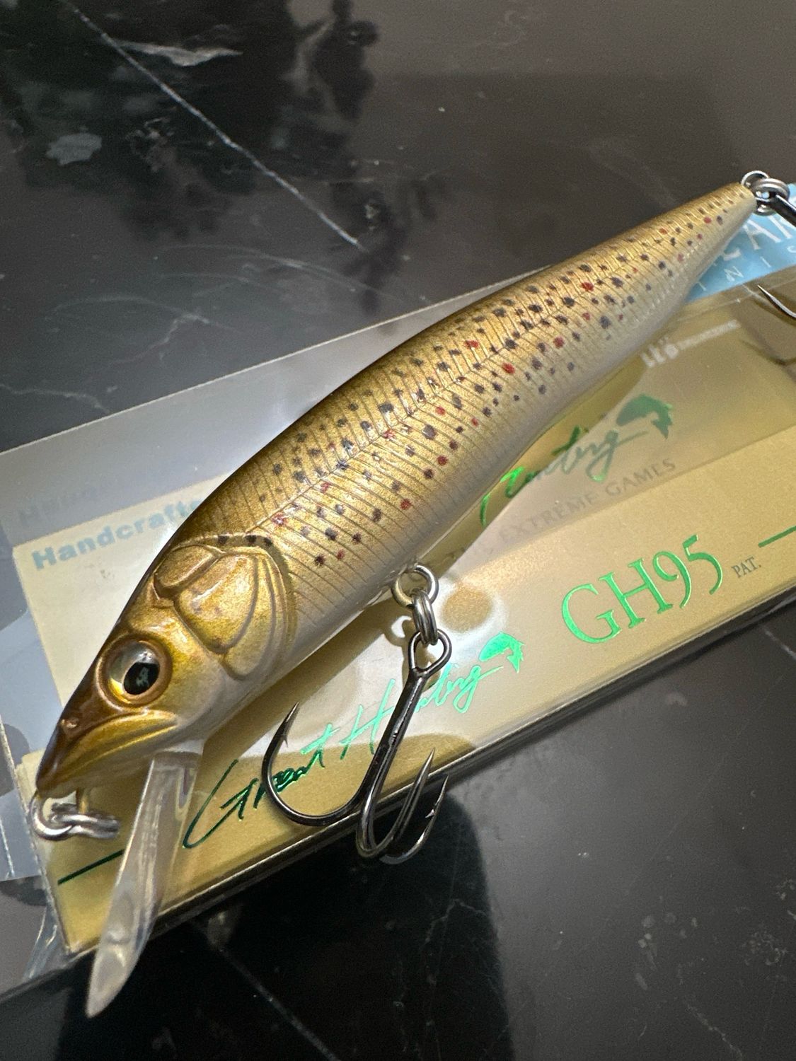 Megabass GH95 #5 FA Brown Trout 95mm 11g Suspend