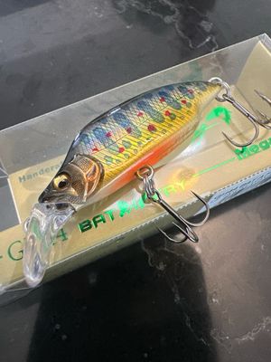 Megabass GH44 Bat A Fry #3 LZ Takumi Iwana 44mm 6.1g Fast Sinking