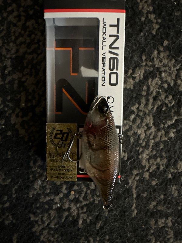 Jackall TN60 Disk Knocker Lipless Crankbait RARE 20th Anniversary Edition Mamo Shrimp. Approx 1/2oz (13.8g), 60mm. Exact Bait In Pics. NIP