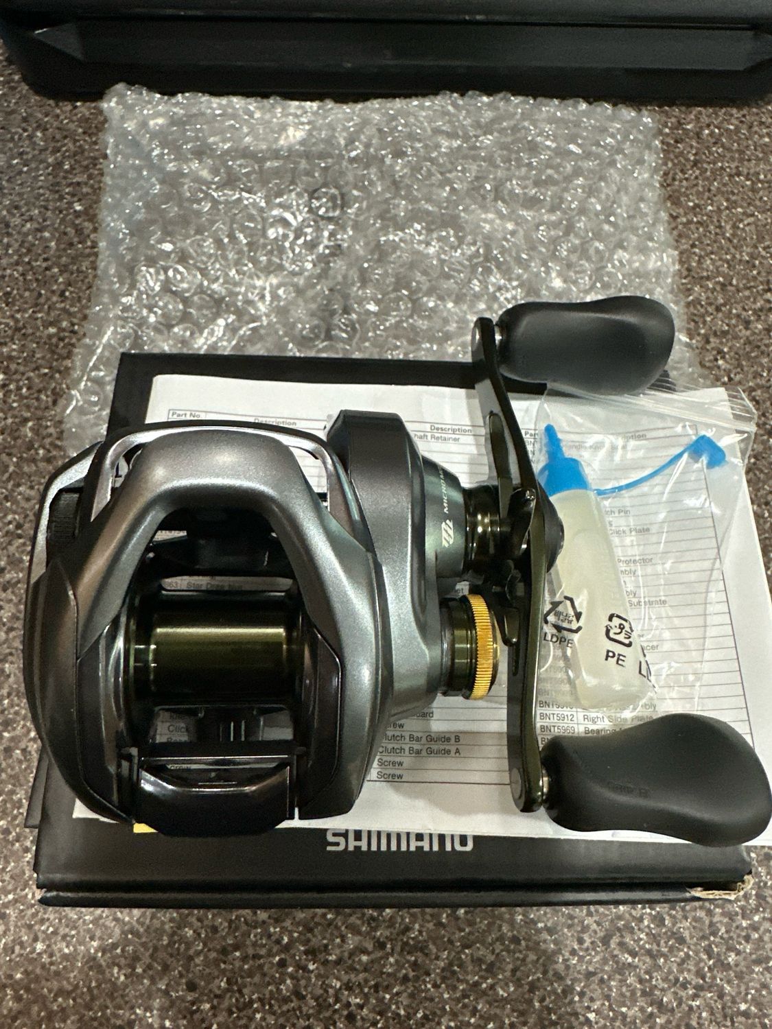 Shimano Curado DC 150XG BRAND NEW IN BOX. 8.5:1, RH Retrieve. Always Shipped Very Next Business Day.