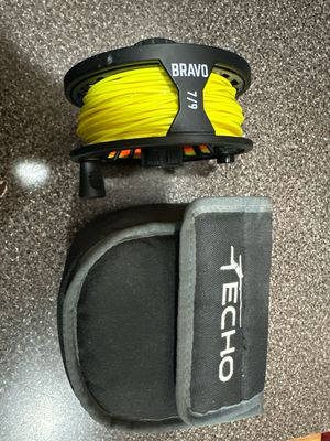 Echo Bravo 7/9 Lightly Used Fly Reel. Barely Used. With Soft Case.
