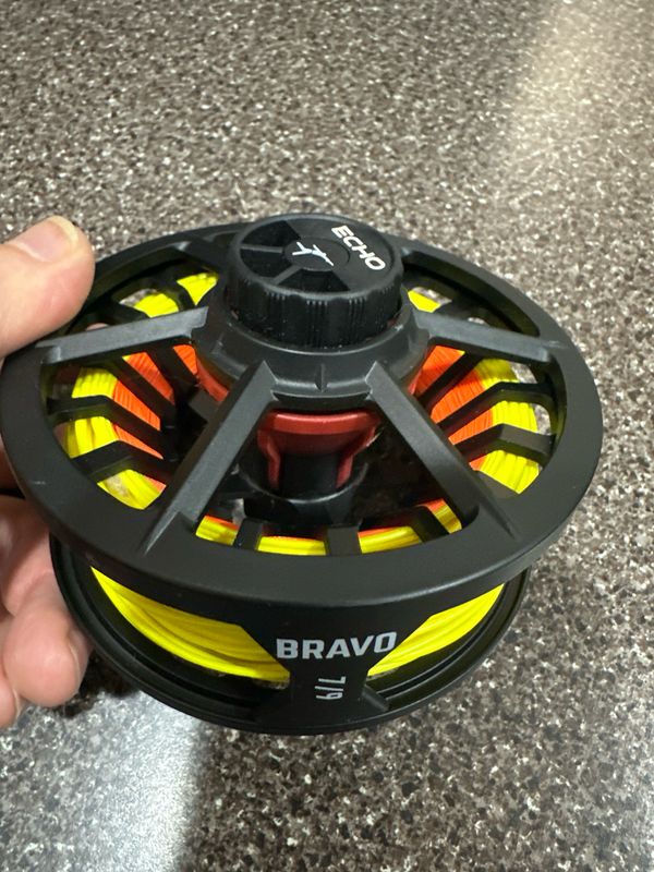 Echo Bravo 7/9 Lightly Used Fly Reel. Barely Used. With Soft Case.