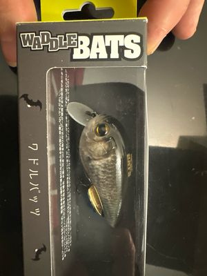 Imakatsu Waddle Bats JDM Crank With Underspin. #642 Kanbuna Silver Shallow 1-2’ Diver 2.2” 3/8oz Floating. New In Box