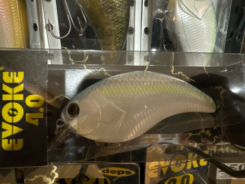 Deps Evoke 4.0 BIG 2oz JDM Crankbait. #07 Exact Bait In Pics. New In Box.
