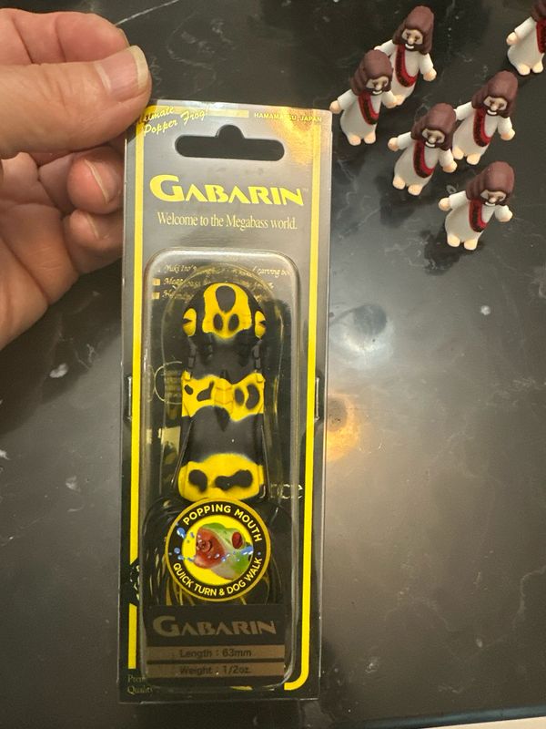 Megabass Gabarin NEW JDM Topwater Frog. Kiobi Yadoku 63mm 1/2oz. NIP
