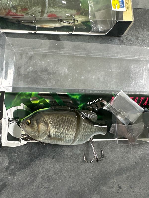 Imakatsu Gillroid Bootstail 15.7” 2.6oz #644 Kanbuna Chart Back Silver. Comes With The Bootstail &amp; Flat Tail. NIB