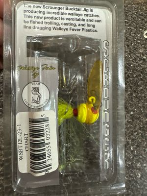 Luck E Strike 1/2oz Chart Bucktail Jig. NIP