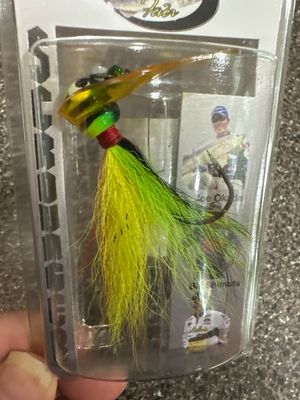 Luck E Strike 3/8oz Firetiger Bucktail Jig. NIP