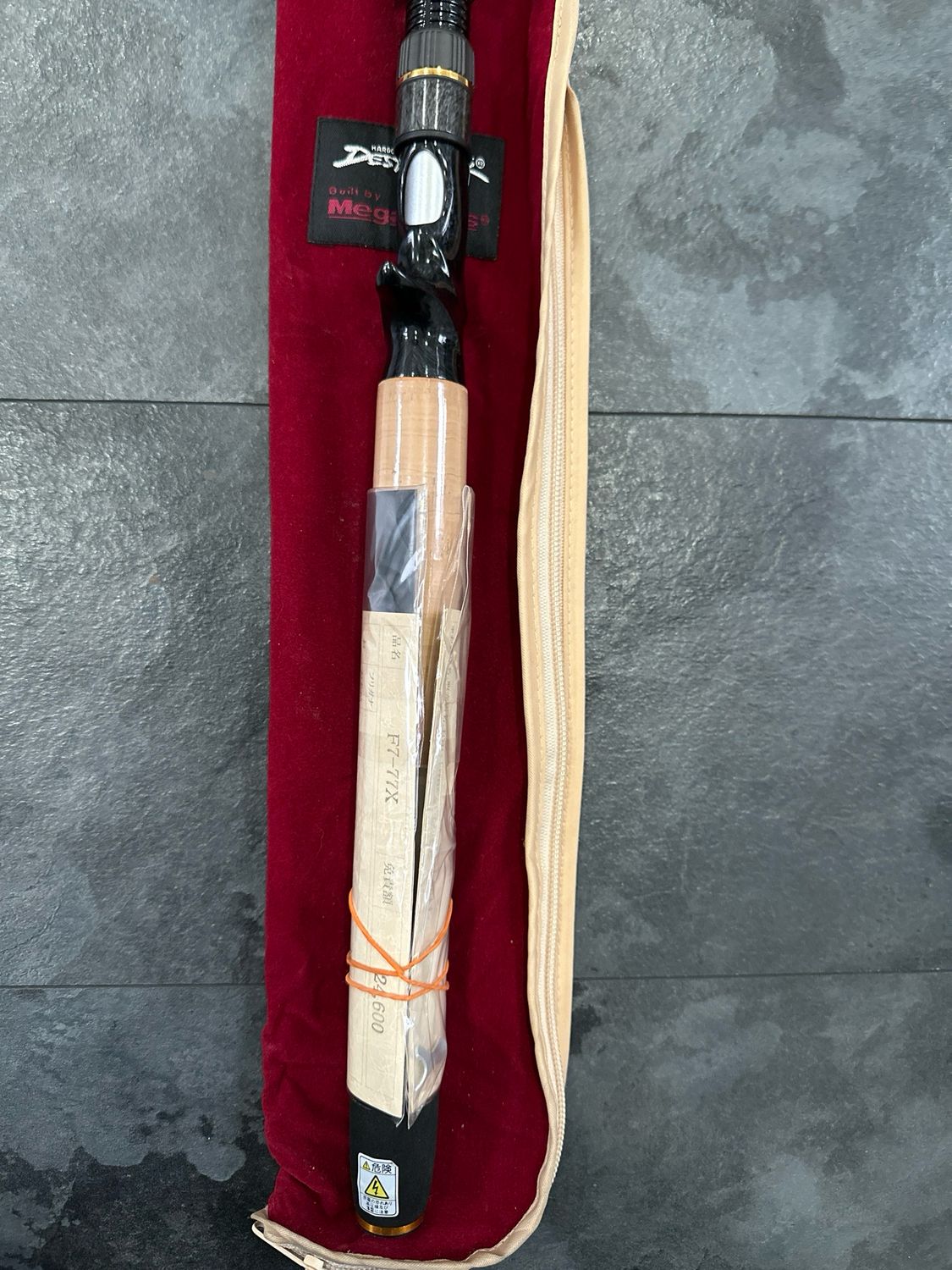 Megabass Destroyer VERY RARE Especially Brand New U.S. Tour Limited F7-77X Flip Shot (Flipping Rod), Extra Heavy, 3/8-2oz, 14-30lb Test, TELESCOPIC With SPIRAL WRAPPED Guide System.