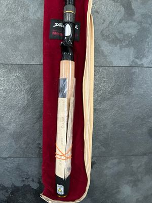 Megabass Destroyer VERY RARE Especially Brand New U.S. Tour Limited F7-77X Flip Shot (Flipping Rod), Extra Heavy, 3/8-2oz, 14-30lb Test, TELESCOPIC With SPIRAL WRAPPED Guide System.