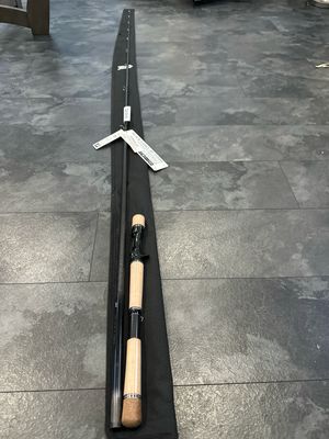 Daiwa Black Label Brand New 7111XHXB 1/2oz-3oz Lure, 14-30lb Line, Max 60lb Braid. Gorgeous &amp; New Extra Heavy Baitcast Rod With Rod Bag As In Photos. NIB