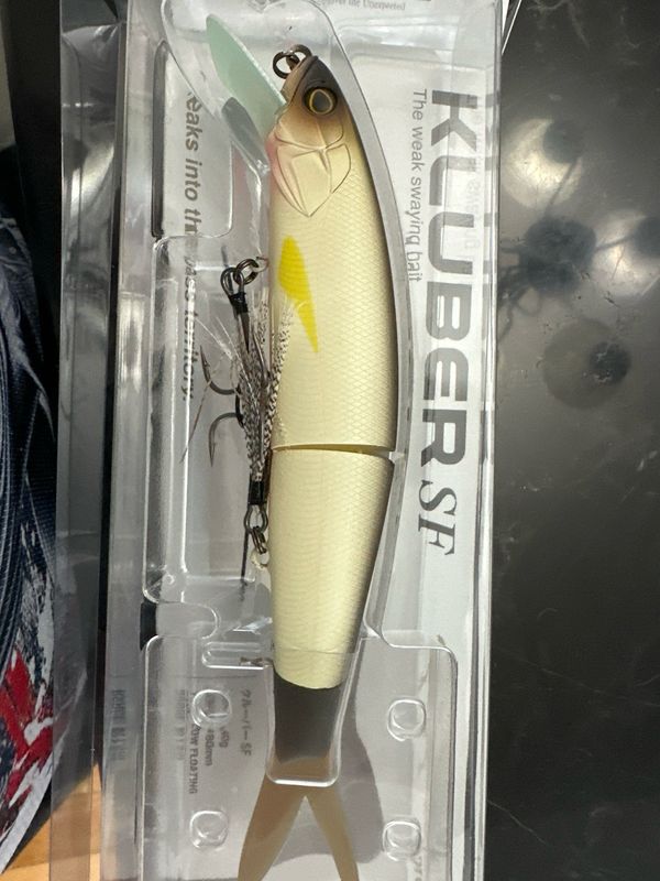 Jackall Kluber 180mm 40g (Just Over 7” 1-3/7oz). Brand New, Max Depth 1.5m (approx 5’) Exact Bait In Pics. NIP