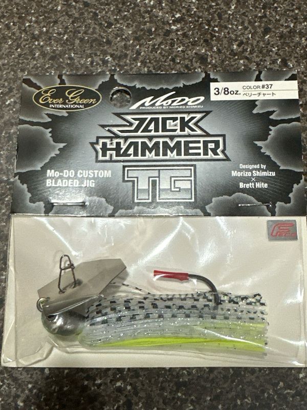 Ever Green Jack Hammer TG 3/8oz #37 Berry Chart Bladed Jig