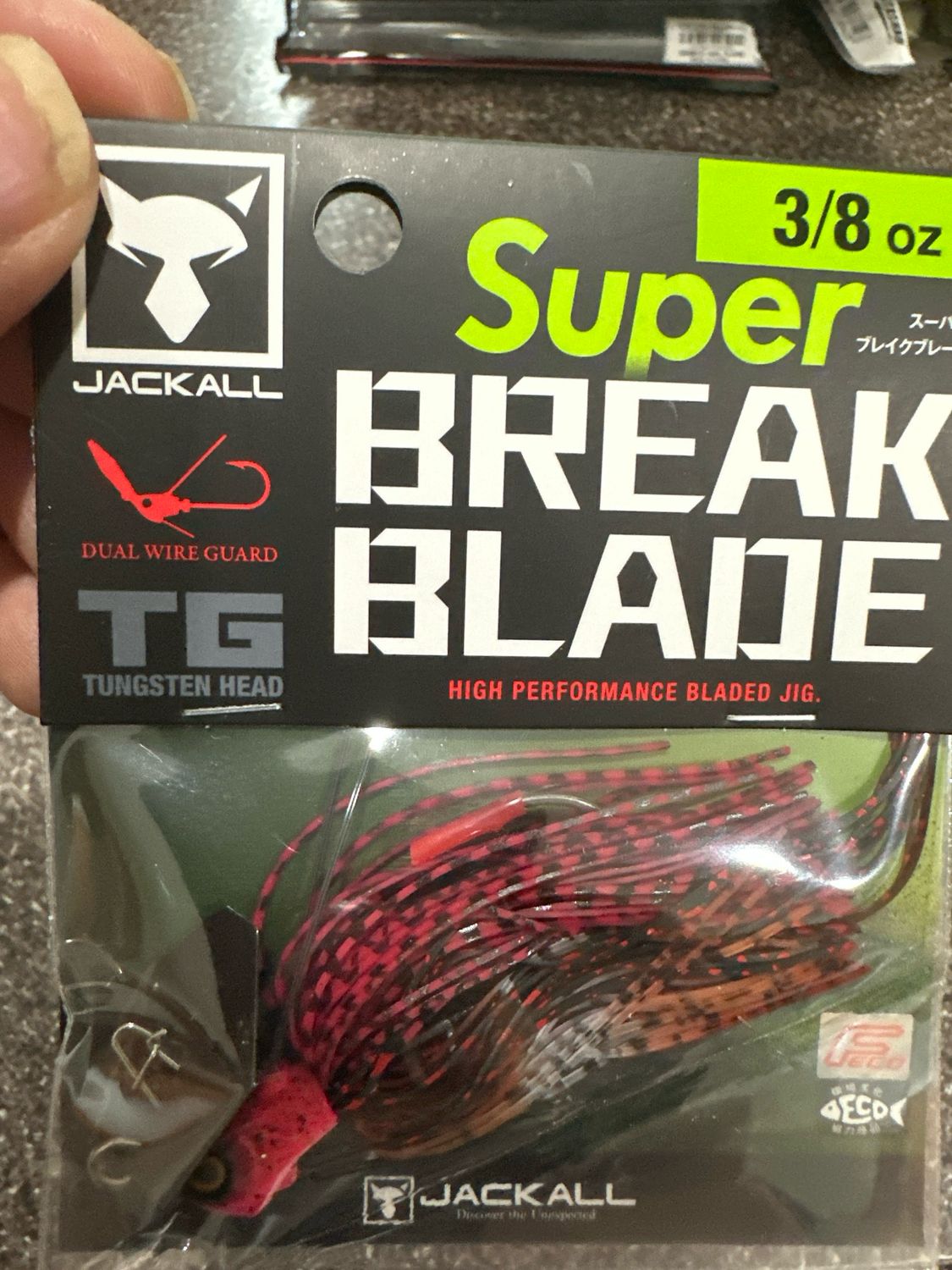 Jackall Super Break Blade Tungsten JDM Chatter 3/8oz Red Craw. BRAND NEW JDM Product This Size. NIP
